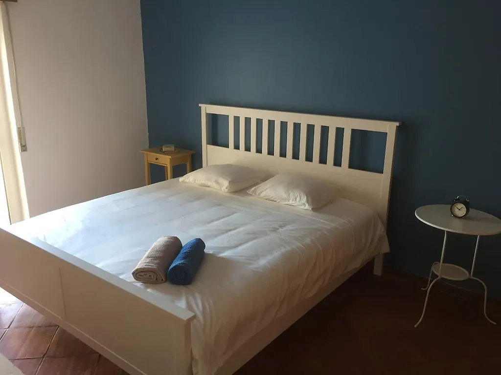 Big Chill - Beach Hostel Lagos